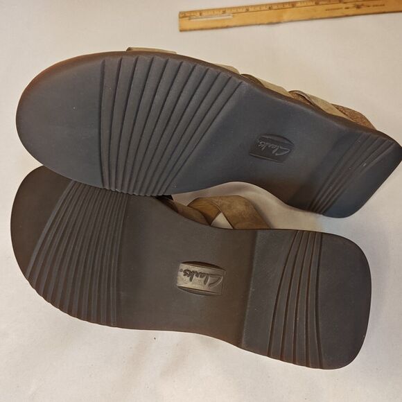 Clarks Greige Nub Mendocino Natural Slip on Sandals Size 6 M Strappy Cork - Picture 11 of 11